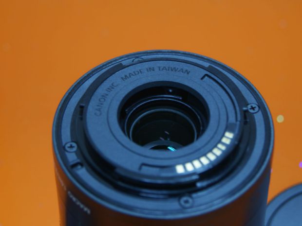 Canon micro ống kính tele đảo ngược đơn EF-M 55-200mm EOSM M2 M3 M10 M5 M6