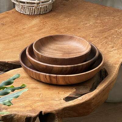 Japanese walnut fruit plates, fruit plates, solid wood dinner plates, household wooden plates, round trays, shallow-mouthed wooden plates, saucers