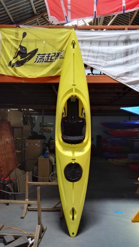 Paddle, kayak, torrent, still water, cross-border boat, all-water boat, yellow hotpot