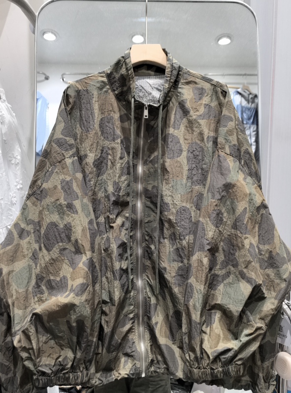 2026 Spring/Summer New Korean Style Stand Collar Zipper Extra Loose Oversized Camouflage Jacket Sun Protection Clothing for Women Plus Size Available 2026 Spring/Summer New Korean Style Stand Collar Zipper Extra Loose Oversized Camouflage Jacket Sun Protection Clothing for Women Plus Size Available
