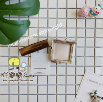 Tuk Tuk Hourglass High Gloss Powder Iridesecent Incandescent Limited Edition