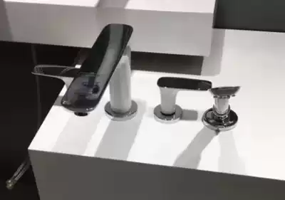 German brand Hans original 4-hole installation bathtub faucet 15446400 cylinder-side bathroom shower head