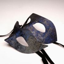 Couple Halloween mask half face men and women retro party masquerade Internet celebrity live broadcast handsome trendy ancient style mask