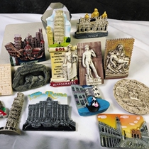 Italian mask fridge to stick with tourist souvenirs