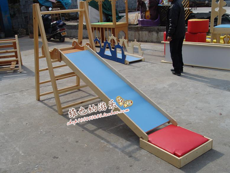 Infant and toddler sports combination series Parent - Child early teaching physical training machinery soft combination climbing wooden slides