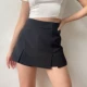 Go Girl Go sản xuất tại Châu Âu và Châu Mỹ hoang dã eo cao đôi chia tách quần váy hai lớp mỏng quần short giả hai mảnh - Quần short