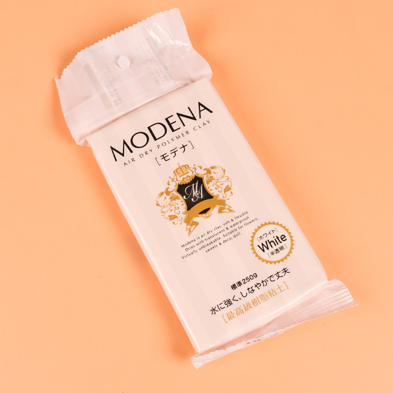 Japan PADICO Patig resin clay light soil advanced clay DIY radium crystal plastic clay semi-transparent white