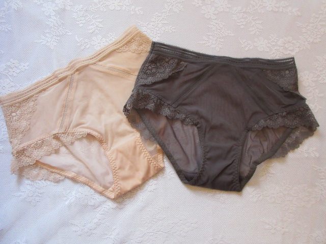 Summer thin sexy lace edge semi-see-through triangle mid-waist panties transparent buttocks for ladies L XL XXL