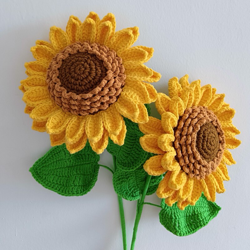 Finished Handmade Yarn Knitted Double-Layer Sunflower Eternal Flower Valentine's Day Teacher's Day Mother's Day Graduation Season Gift