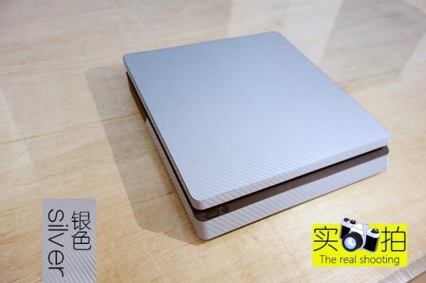 Tất cả Wolf Chính hãng PS4 SLIM Sticker Carbon Fiber Body Sticker Body Host Film Color Sticker Xử lý Sticker - PS kết hợp dây sạc microcom