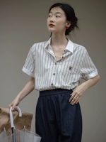 Синий и белый