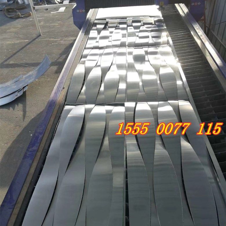 Xinjiang anti-corrosion insulation aluminum skin cutting machine ventilation pipe special CNC plasma cutting machine manufacturers supply