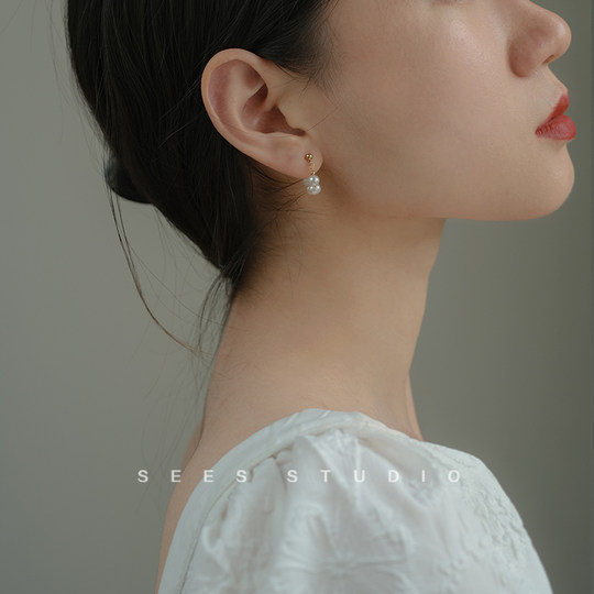 Natural pearl earrings, retro Hong Kong style, simple, compact and versatile earrings, 14K gold-filled earrings