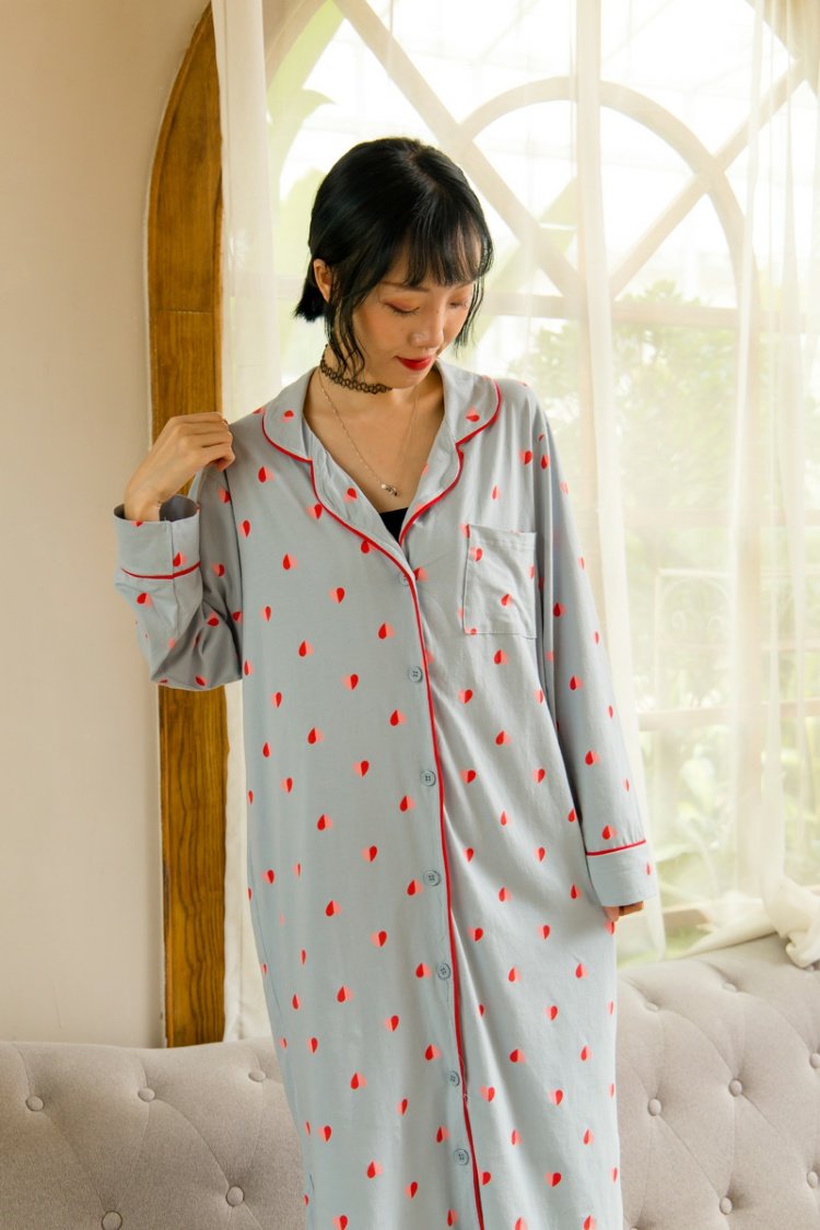 Áo len Nhật Bản Ve áo dài tay Áo ngủ Phụ nữ rộng Kích thước lớn Dài Dễ thương Trái tim nhỏ Cotton Bộ đồ ngủ mới Phụ nữ Mùa thu Mùa đông váy ngủ sexy
