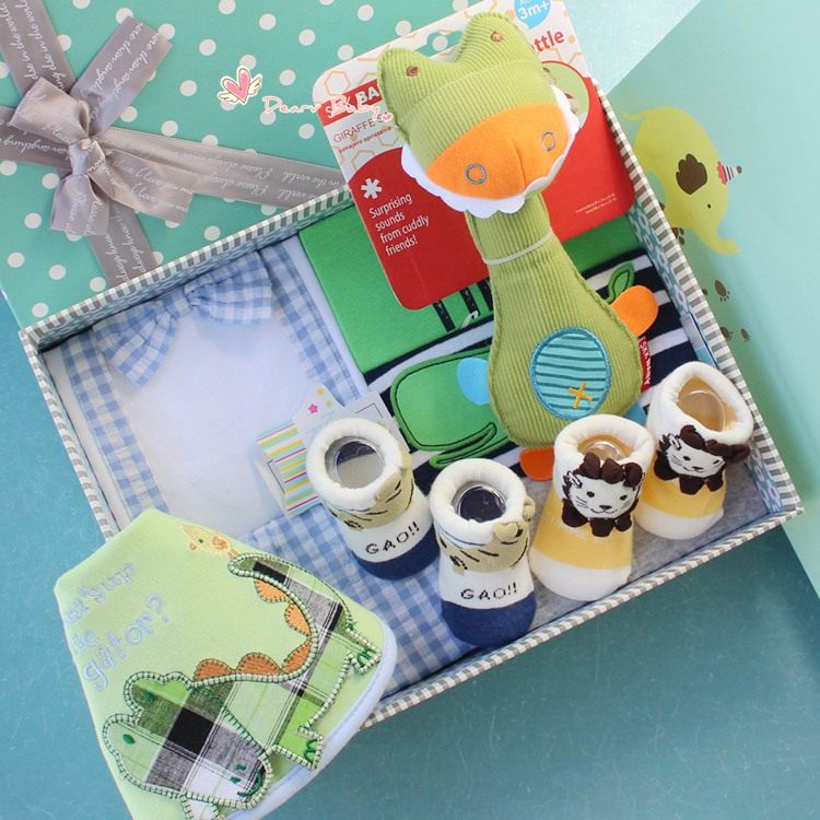 Coffret cadeau pour nouveau-né - Vêtements + Fournitures - Ref 1977552 Image 7