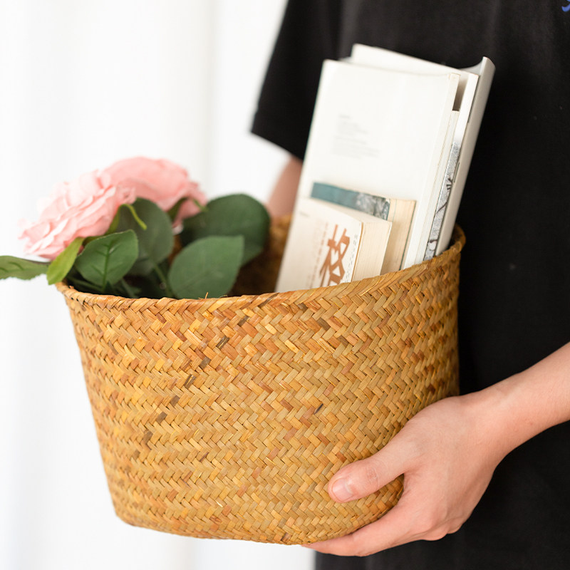 Desktop Seagrass Woven Basket Containing Basket Snacks Storage Basket Retro Pure Handmade Round Small Basket Bamboo storage basket