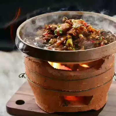 Traditional handmade red mud stove Clay mud stove Charcoal stove Fire pot tile barbecue mud stove Barbecue stew soup Carbon oven Tea stove