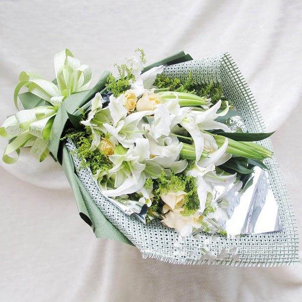 Rose Lily Changsha Furong District Order Flowers Tianxinkaifu District Yuelu Florist Liuyang Send Flowers Flowers Same-City Express