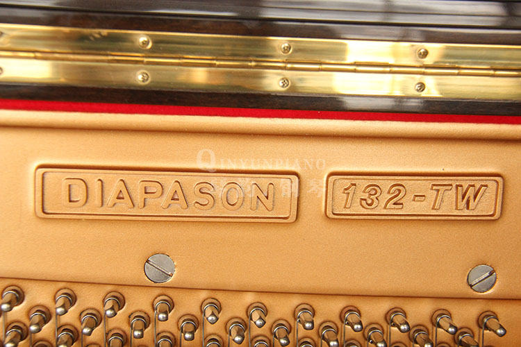 Đàn piano thời trung cổ Nhật Bản DIAPASON Diapason 132-TW Classical dọc - dương cầm casio ap 270