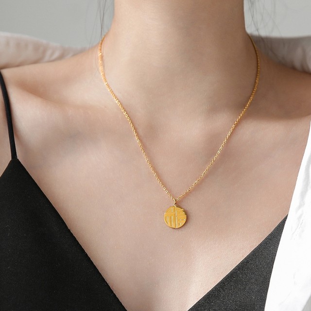 Gold blessing necklace female summer collarbone chain sweater chain does not fade niche ins simple design advanced Valentine's Day