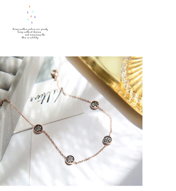Châu Âu và Hoa Kỳ retro đá đen vòng chân đá thời trang nữ không phai màu vàng hồng vàng thủy triều titan trang sức bằng thép không gây dị ứng lắc chân chuông