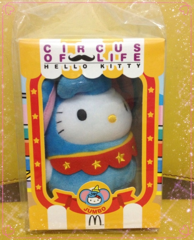 Spot 2013 Hong Kong McDonald's hello kitty circus doll small stupid elephant with base