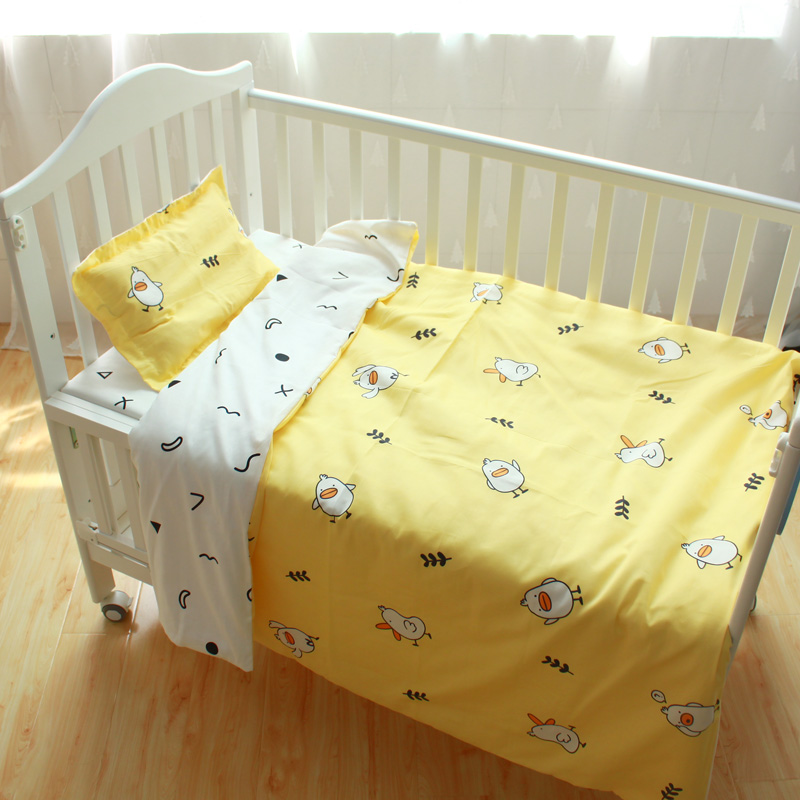 Bộ đồ giường cho trẻ sơ sinh và trẻ nhỏ mẫu giáo mùa đông và mùa hè chăn quilt bao gồm ba hoặc bốn bộ bông satin - Túi ngủ / Mat / Gối / Ded stuff chăn gối em bé