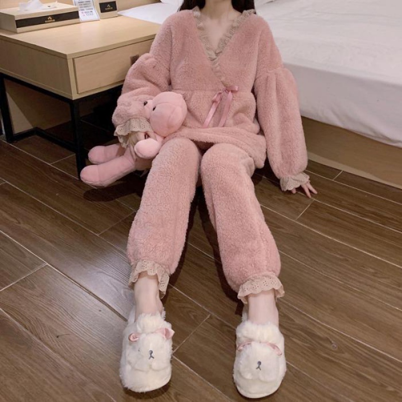 Coral fleece pajamas women fall winter 2021 new plush cute thick warm can wear housewear set