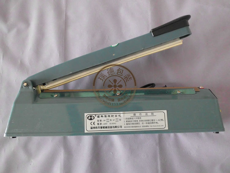 Daily use and maintenance instructions of hand pressure sealing machine 01