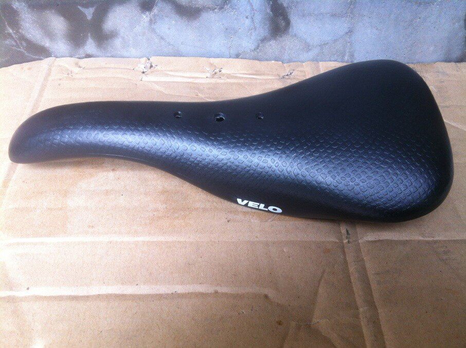 Road car cushion seat cushion saddle light board leather saddle road dead fly mountain