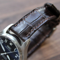 Pure hand sewn crocodile hand strap with one stitch line hand stitched custom strap slow work slowlife