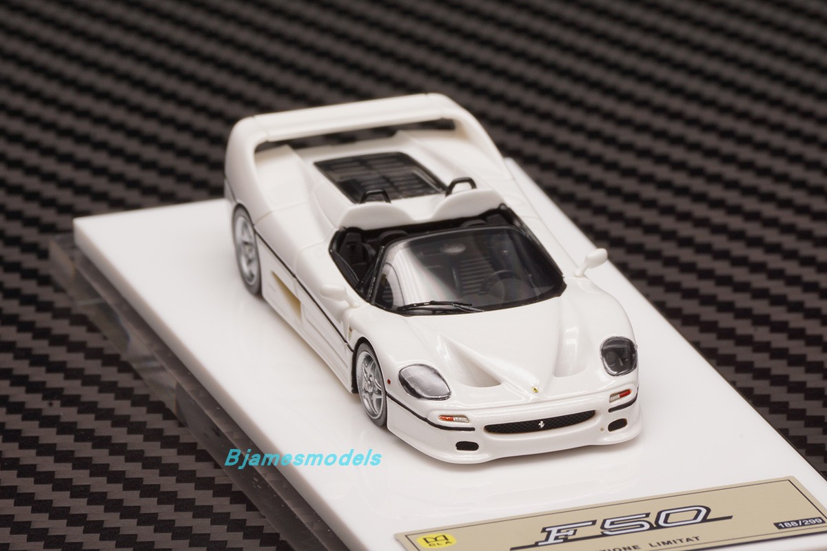 DMH CLA 1/64 Ferrari F50 Spyder Pearl White Resin models