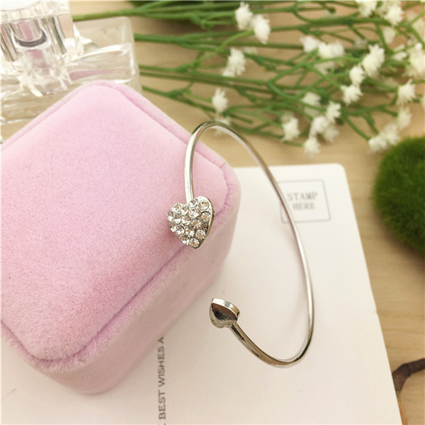 Phiên bản Nhật Bản và Hàn Quốc của vòng tay ngọc trai đơn giản ngọt ngào nữ châu Âu và Mỹ nhiều lớp hoang dã vòng tay trang sức sinh viên trang sức vòng dâu tằm