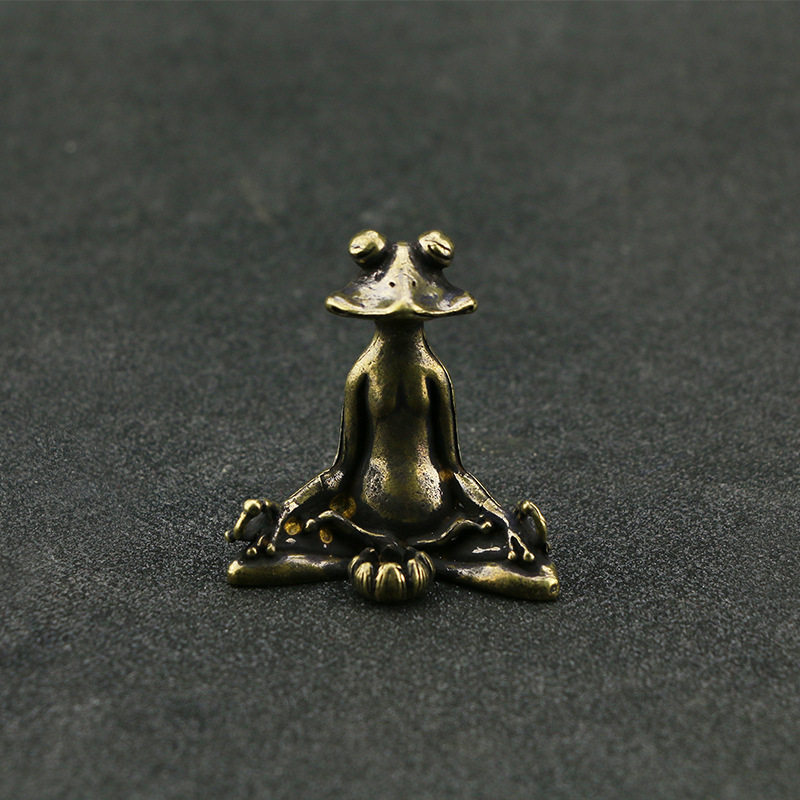 Antique bronze socket Zen frog piece solid pure bronze frog tea pet fragrance cucumber collection