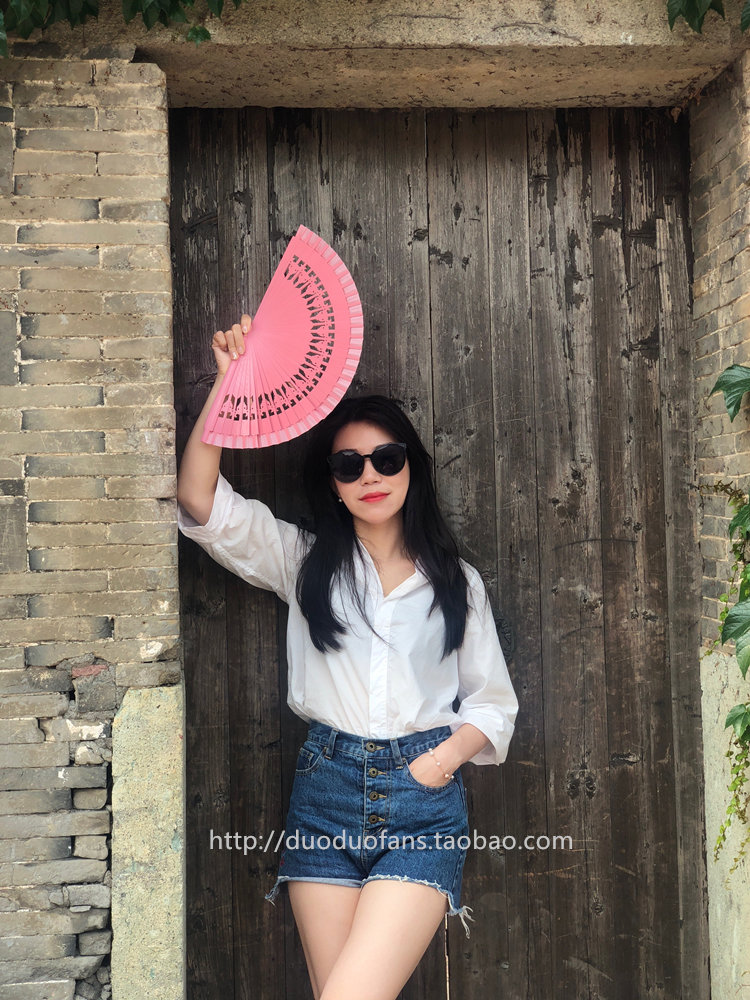 Anita wood fan Custom folding fan Dancing Fan Styling fan Prop Little Bull head fan fan Children's ancient wind