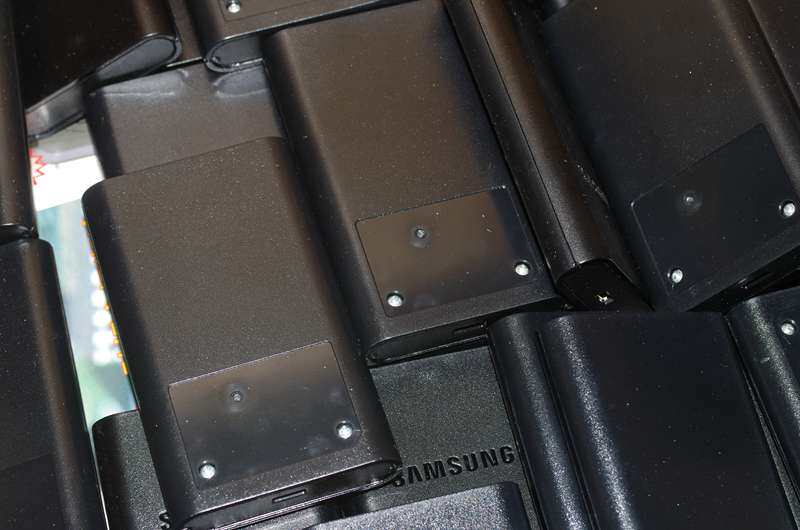 Li-ion charger 4 2V charger DIY Li-ion charging box with SH67P847M single chip