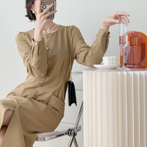 Full honey custom yellow round collar long sleeve French style one-piece dress with slim and trendy cut-age pocket 2021 Spring and autumn new