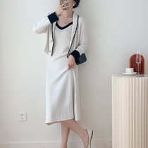 Full Nectar Customized Rice White Fashion Suit Style Temperament Sweater Knit Harness Cardiovert two sets of autumn new