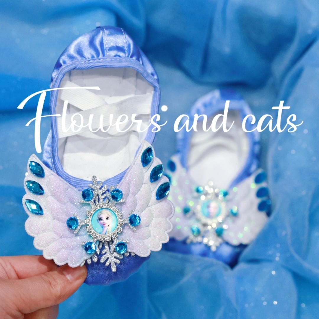 Flowers and Cats Frozen Children's Dance Shoes Soft Sole Practice Dancing Ballet Shoes Girls