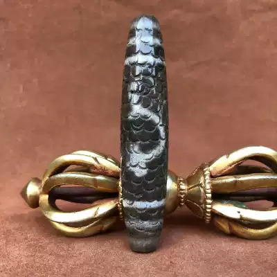 Tibet Xiangxiong Tianzhu Tibetan legend Ruyi Tianzhu shale old mine full of cinnabar weathering vicissitudes