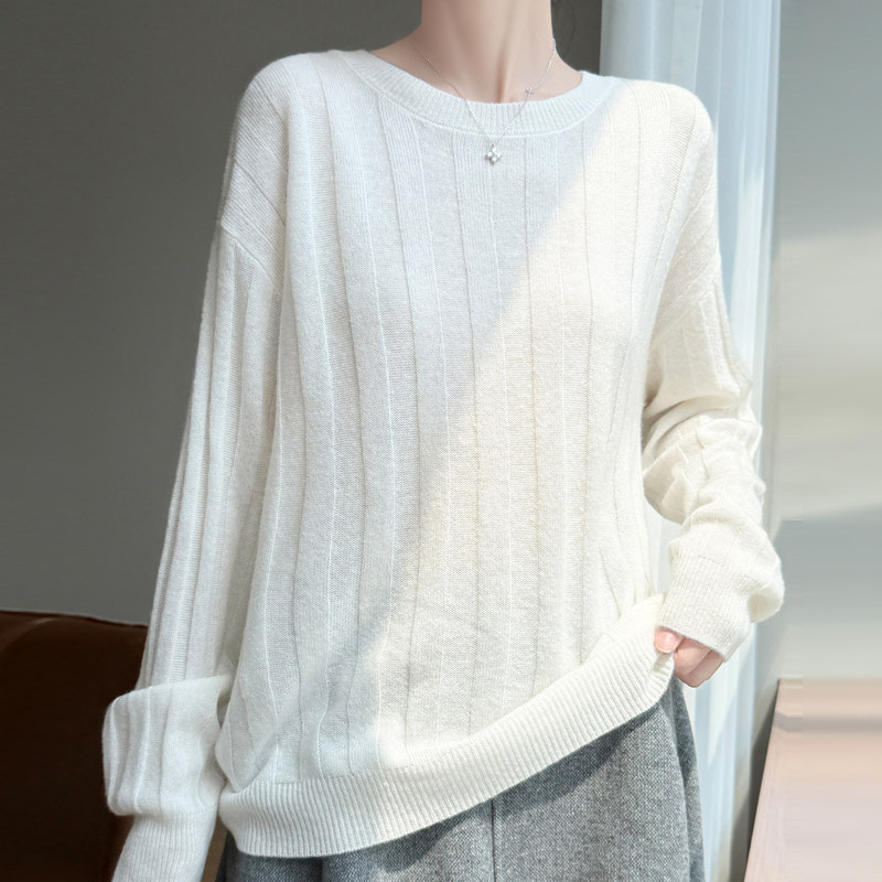 French-Style Lazy Velvet Round-Neck Wool Sweater for Women, Loose Fit, Slimming Pullover Knitwear, Warm Ribbed Base Sweater French-Style Lazy Velvet Round-Neck Wool Sweater for Women, Loose Fit, Slimming Pullover Knitwear, Warm Ribbed Base Sweater