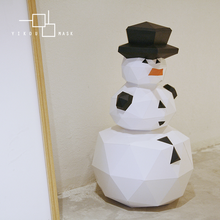 Christmas decorations, geometric snowman ornaments, windows, hotel shopping malls, festive Nordic handmade DIY fun
