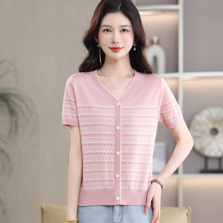 Pierre Cardin Summer Versatile V-Neck Striped Short-Sleeve Knit Top for Women, Slim Fit, New Style, Mom's T-Shirt