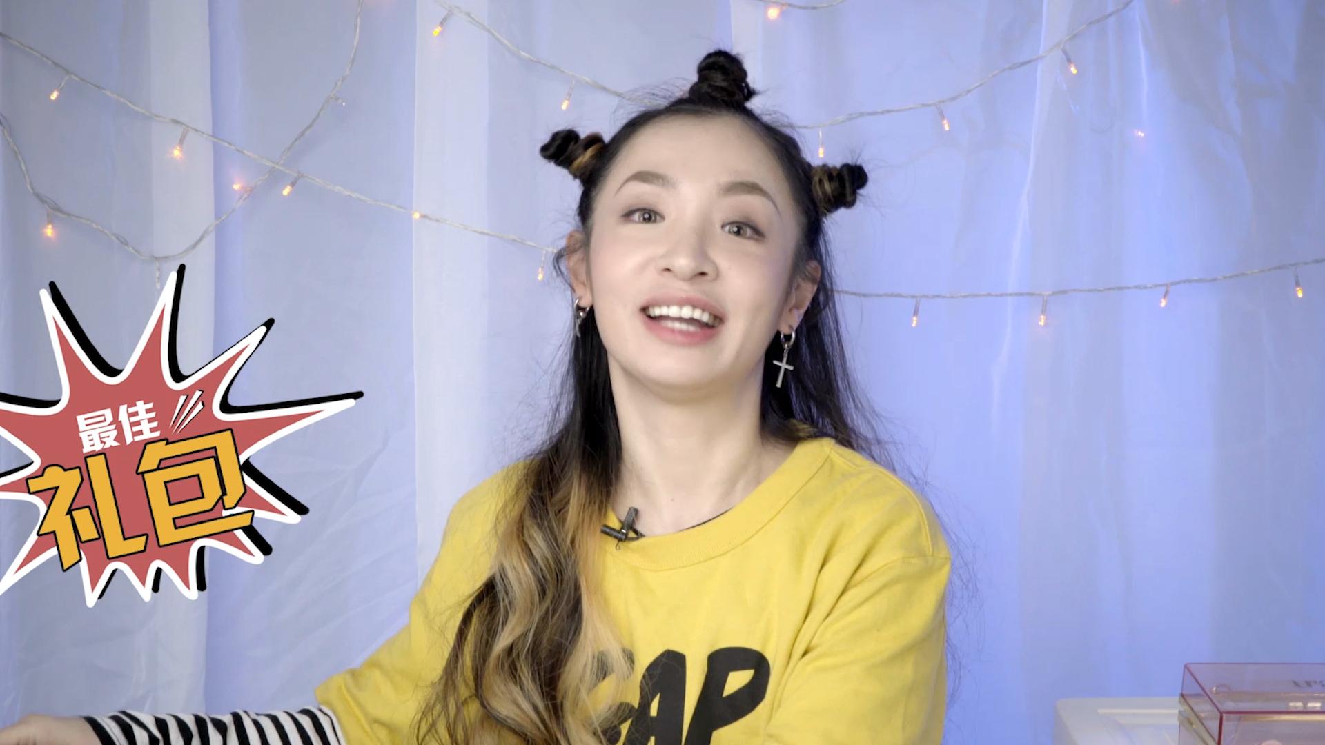 节假日出游，你的包里会带什么？