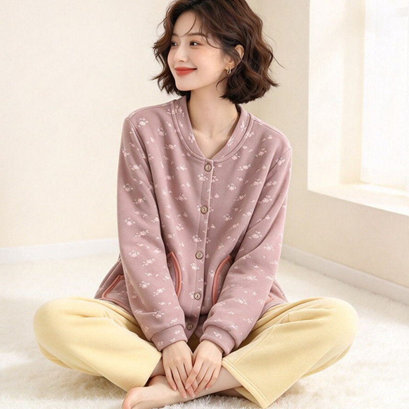 Extra Large Size Autumn and Winter Cotton Fleece Thickened Floral Cardigan for Women, Plus-Size Loose Home Wear Top Jacket 100kg