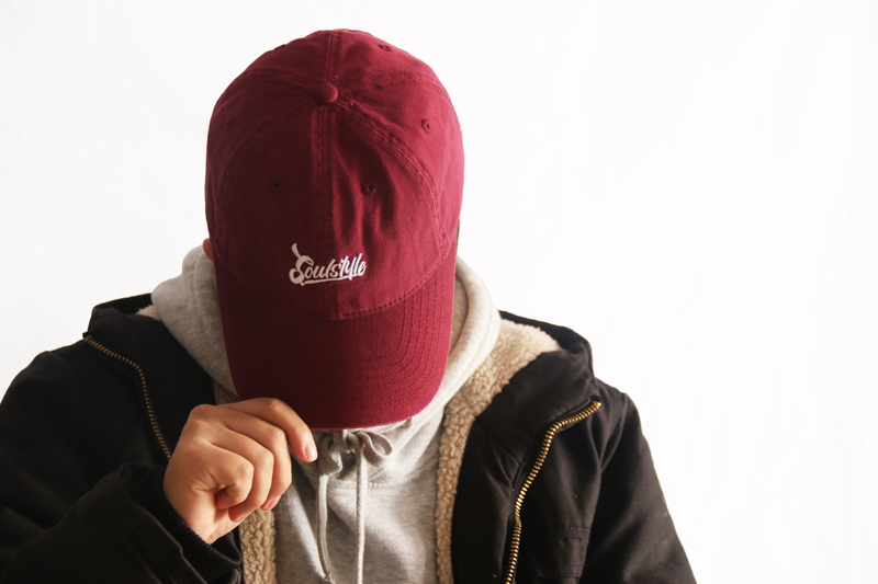 Soulstyle Hat Wine Red Duck Tongue Hat Baseball Cap Bay Sun Building Cap Retro Embroidery eaves