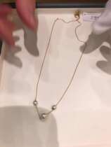 Mau Hokkaido m*ikimoto Three pearls of pearl 18k gold chain