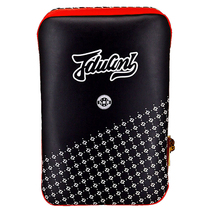 Nine-section Dragon big hug target Taekwondo boxing Sanda chest target large-scale target curved target rear pedal side kick target