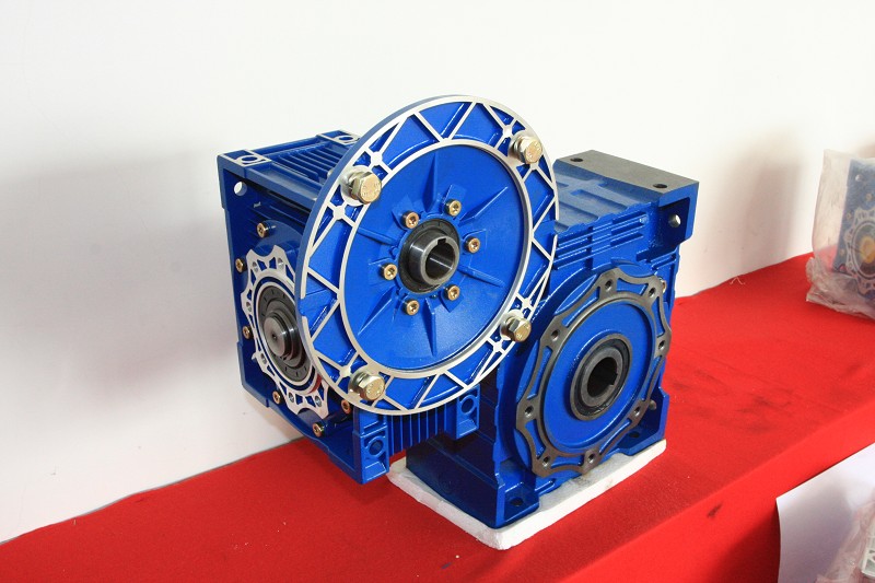 Jiacheng reducer morning tide aluminum shell NMRV25-150 two-stage Price interview