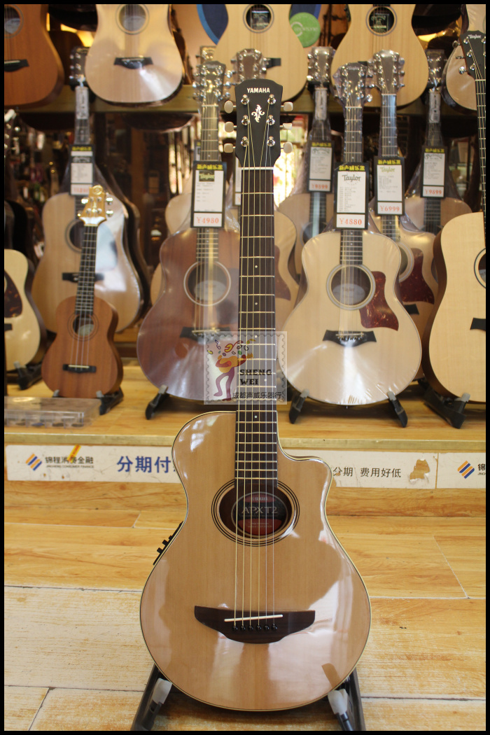 (Xinsheng Weiwei) YAMAHA APXT2 Travel electric box qin folk Wooden Guitar 